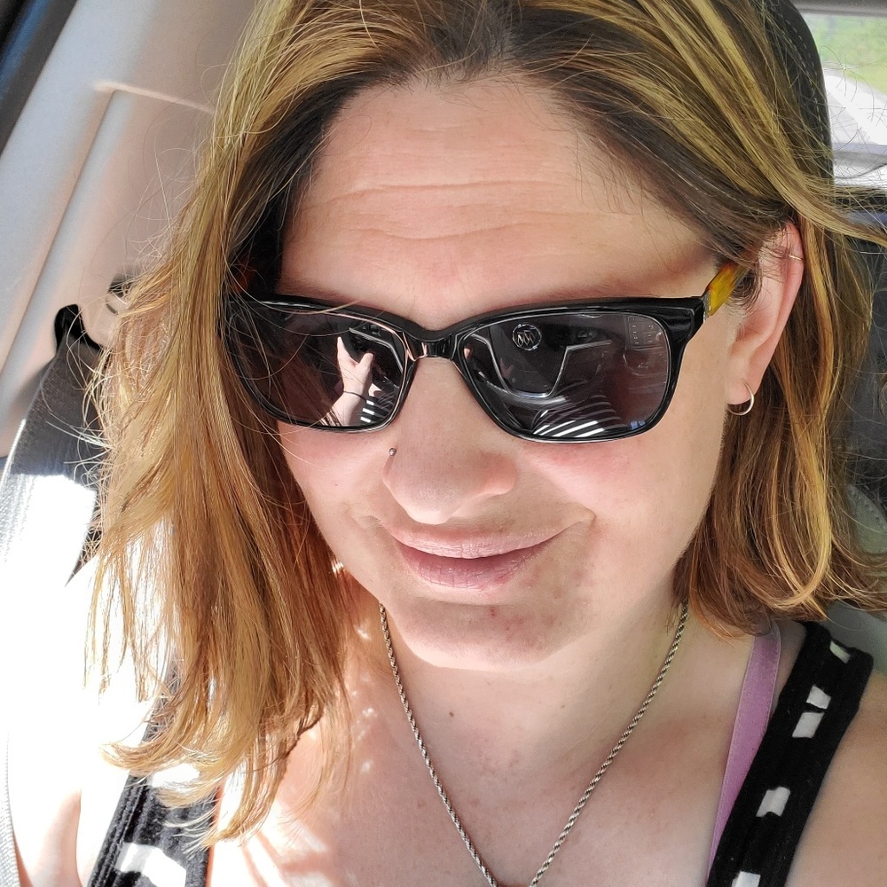 Meet your Posher, Belinda